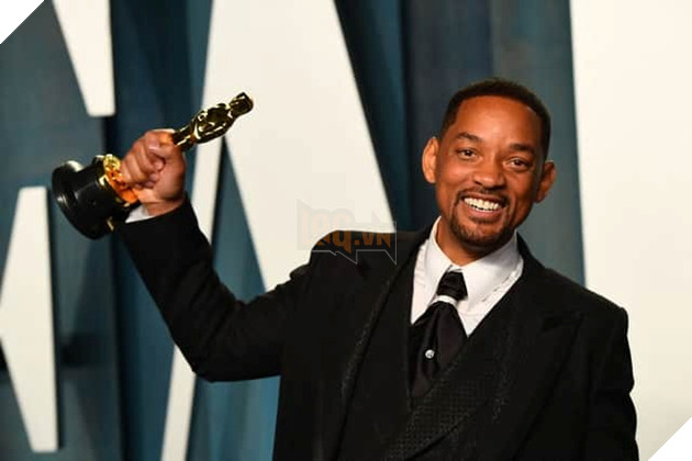 Su Nghiep Dien Xuat Tiep Tuc Thang Hang Cua Will Smith Voi Hop Dong Phim Dang Chu Y 2 Hình ảnh sao nam Will Smith nhận giải thưởng danh giá về diễn xuất.