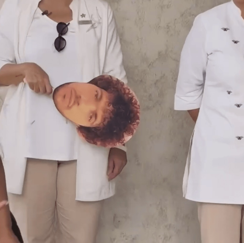 Selena Gomez sắp thành vợ người ta: Xinh đẹp dịu dàng phát sốt, diện bikini sexy muốn Selena Gomez sắp thành vợ người ta: Xinh đẹp dịu dàng phát sốt, diện bikini sexy muốn