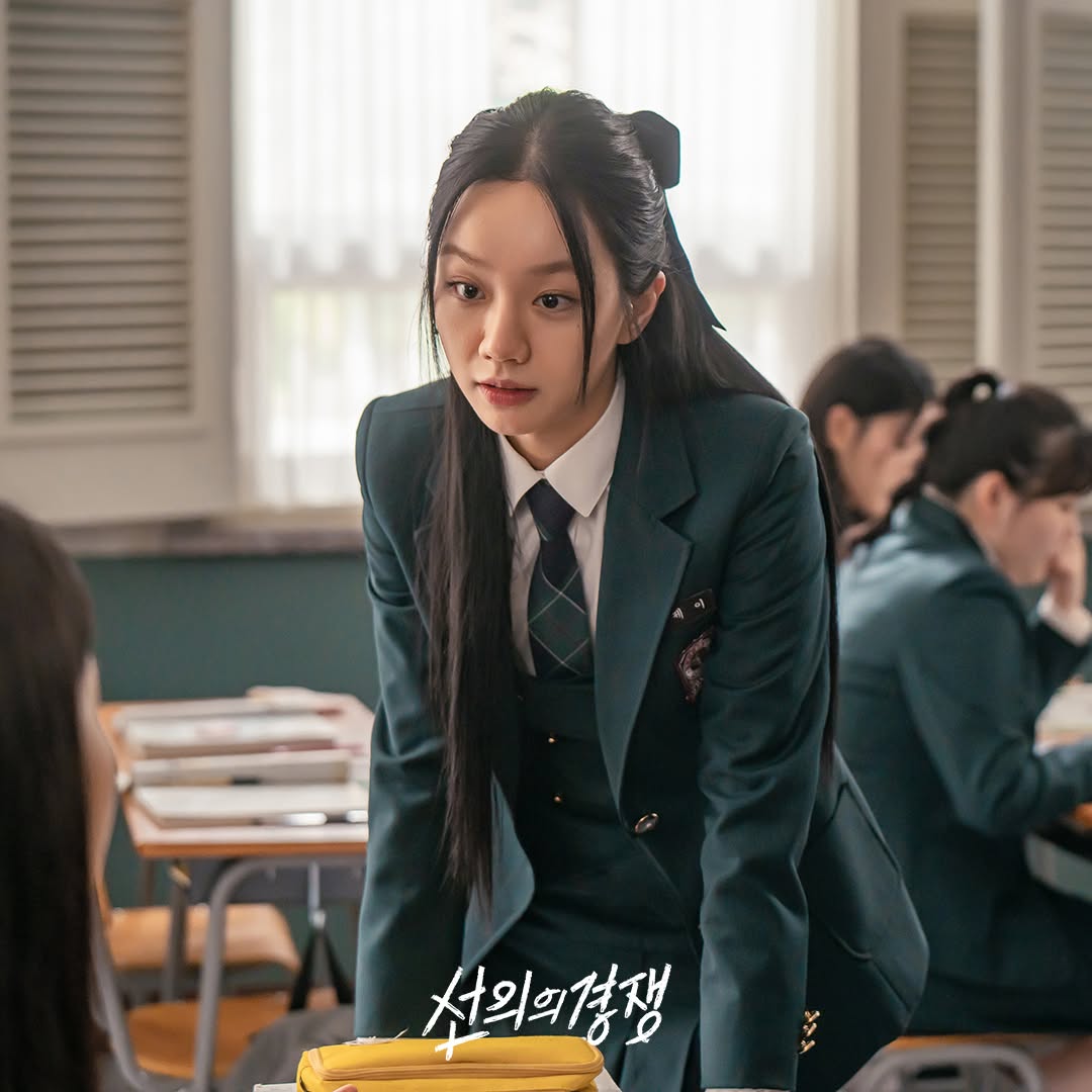 10 tiểu thư tài phiệt đẹp nhất Hàn Quốc: Kim Ji Won 100 kiếp nữa vẫn chưa hết sang, số 1 là huyền thoại “mãi mận mãi keo”- Ảnh 6.