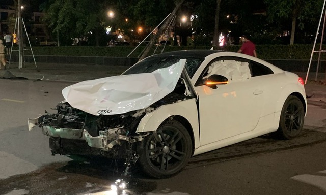 Cảnh sát uống say rồi lái ô tô gây tai nạn khiến 1 phụ nữ tử vong, thái độ khi xuống xe gây chú ý- Ảnh 3.