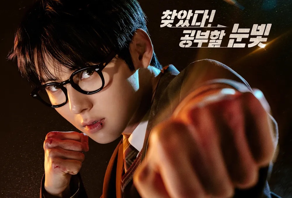 Phim học đường mới chiếu đã hot rần rần vì dàn cast đẹp hơn cả nguyên tác, nam chính là