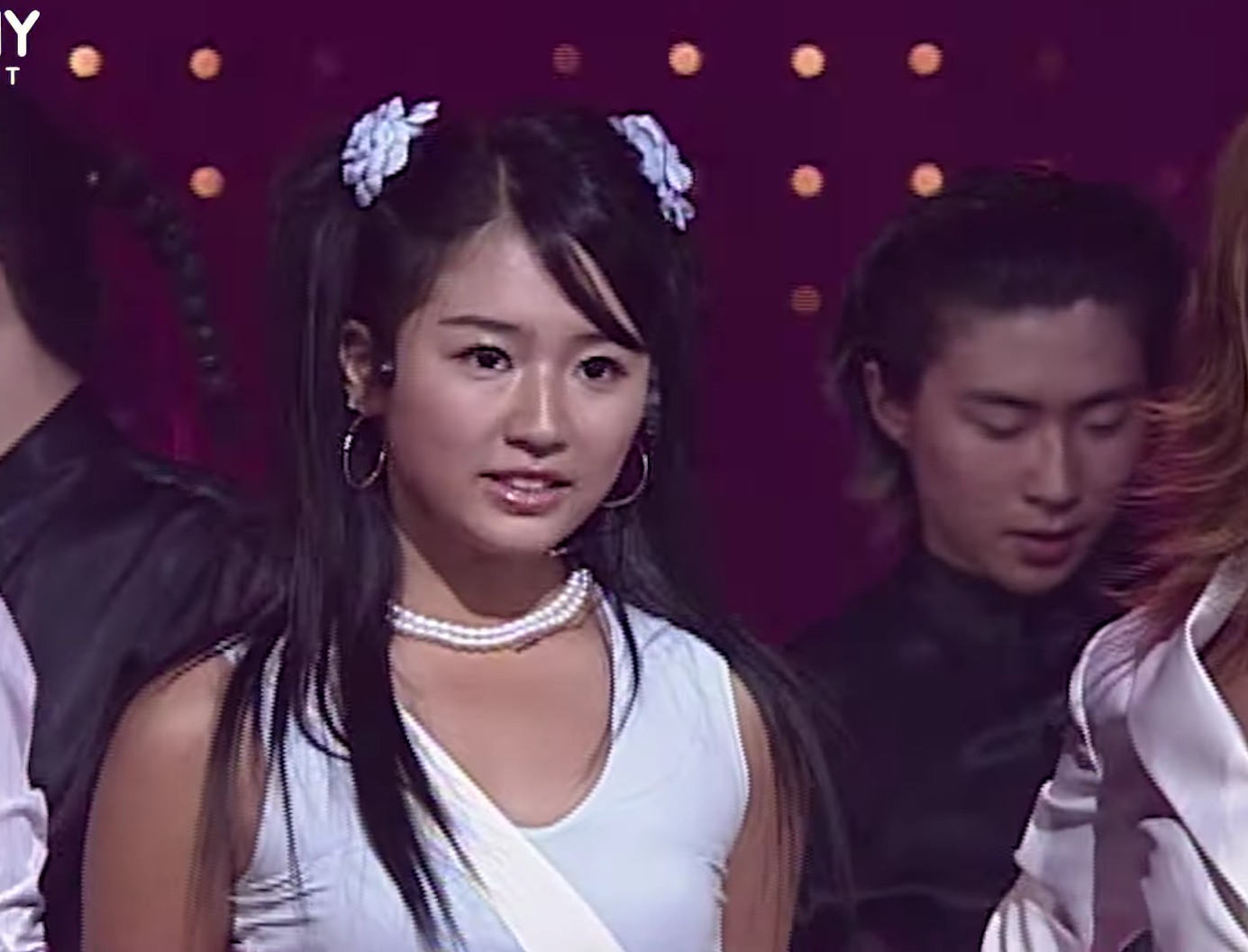 Mỹ nhân mang tiếng bị ghét nhất Hàn Quốc: Tỏa sáng khắp châu Á, tuổi 40 siêu trẻ đẹp, gu thời trang mê đắm- Ảnh 2. Mỹ nhân mang tiếng bị ghét nhất Hàn Quốc: Tỏa sáng khắp châu Á, tuổi 40 siêu trẻ đẹp, gu thời trang mê đắm- Ảnh 2.