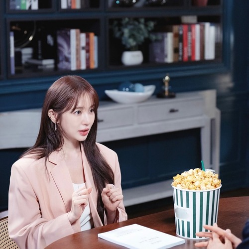 Yoon Eun Hye lộ chuyện bị tạt axit suýt mù, chịu hậu quả ám ảnh- Ảnh 3.