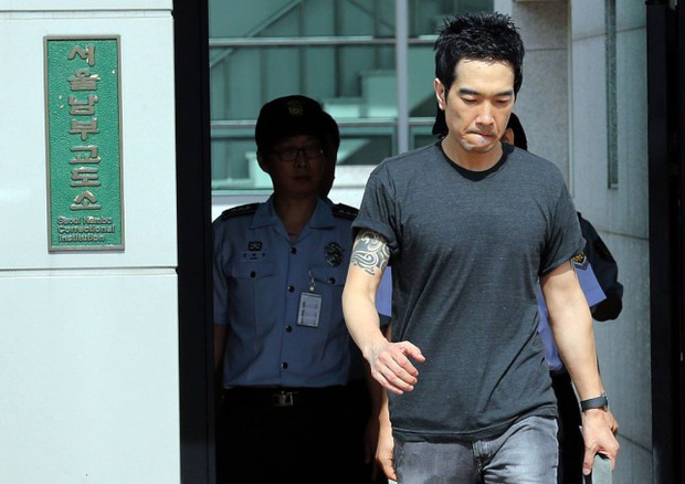 1 sao nam vì bảo vệ Goo Hara khỏi yêu râu xanh nguy hiểm nhất showbiz mà bị netizen mắng chửi suốt 5 năm- Ảnh 4. 1 sao nam vì bảo vệ Goo Hara khỏi yêu râu xanh nguy hiểm nhất showbiz mà bị netizen mắng chửi suốt 5 năm- Ảnh 4.