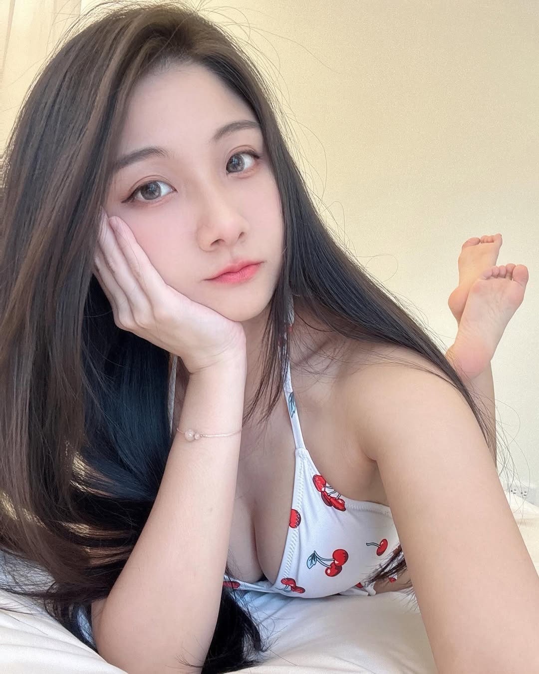 Nữ điều dưỡng nóng bỏng khiến 500 anh em thổn thức con tim ybgqh72