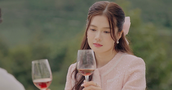 Mỹ nhân lên đồ đẹp nhất phim Việt giờ vàng hiện tại, vừa ngọt vừa sang khiến ai cũng đổ 27 Mỹ nhân lên đồ đẹp nhất phim Việt giờ vàng hiện tại, vừa ngọt vừa sang khiến ai cũng đổ ydscreenshot 2025 01 13 at 105629 1736743354424 1736743354695617744267 94 406 496 1174 crop 1736743482295588856747png