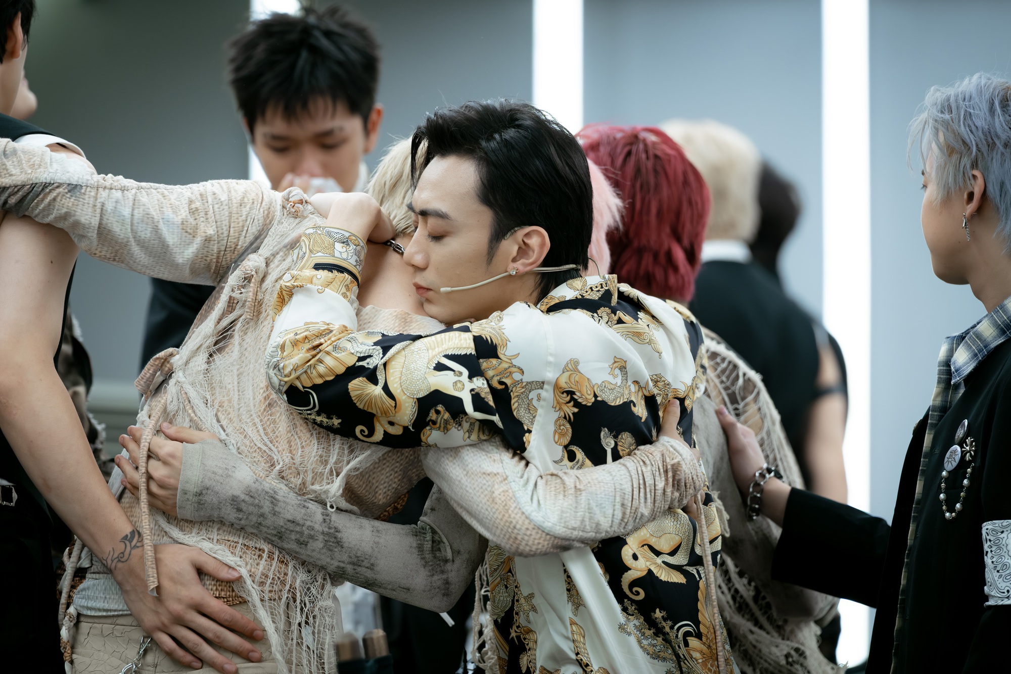 Tóc Tiên khóc nức nở- Ảnh 4. Tóc Tiên khóc nức nở- Ảnh 4.