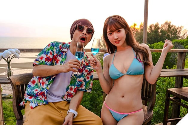 Co Dau Nhat Ban Buc Xuc Khi Vay Cuoi Chup Anh Bi Nu Dien Vien Av Yua Mikami Mac Tai Su Kien 3 Bên cạnh những lời đồng cảm, cũng có không ít ý kiến phản đối, cho rằng việc chỉ trích Yua Mikami là phân biệt đối xử và vi phạm nhân quyền.