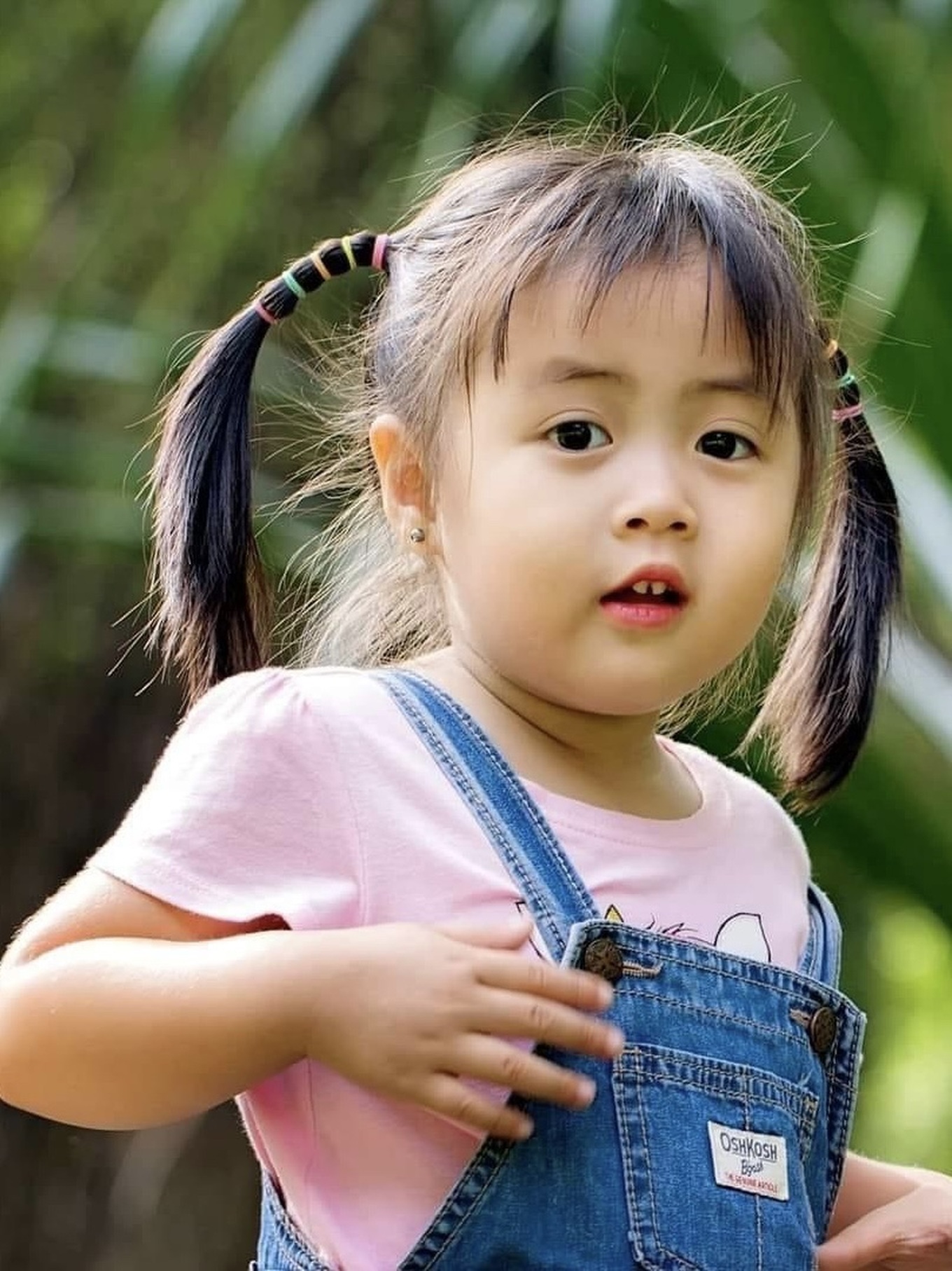 Ngỡ ngàng với dung mạo hiện tại của em bé được Trấn Thành mời đóng phim trăm tỷ khi mới 10 tuổi- Ảnh 1. Ngỡ ngàng với dung mạo hiện tại của em bé được Trấn Thành mời đóng phim trăm tỷ khi mới 10 tuổi- Ảnh 1.