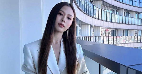 Làn sóng tẩy chay 1 mỹ nhân bất ngờ dâng cao: Nhân cách lẫn diễn xuất đều “âm điểm”, netizen đòi đuổi khỏi showbiz 30 Làn sóng tẩy chay 1 mỹ nhân bất ngờ dâng cao: Nhân cách lẫn diễn xuất đều “âm điểm”, netizen đòi đuổi khỏi showbiz z58072242266138c771543c2a7a9c7fc6d2b5a224582ad 1749386562736861976266 0 0 608 1160 crop 1749386568185171306397jpg