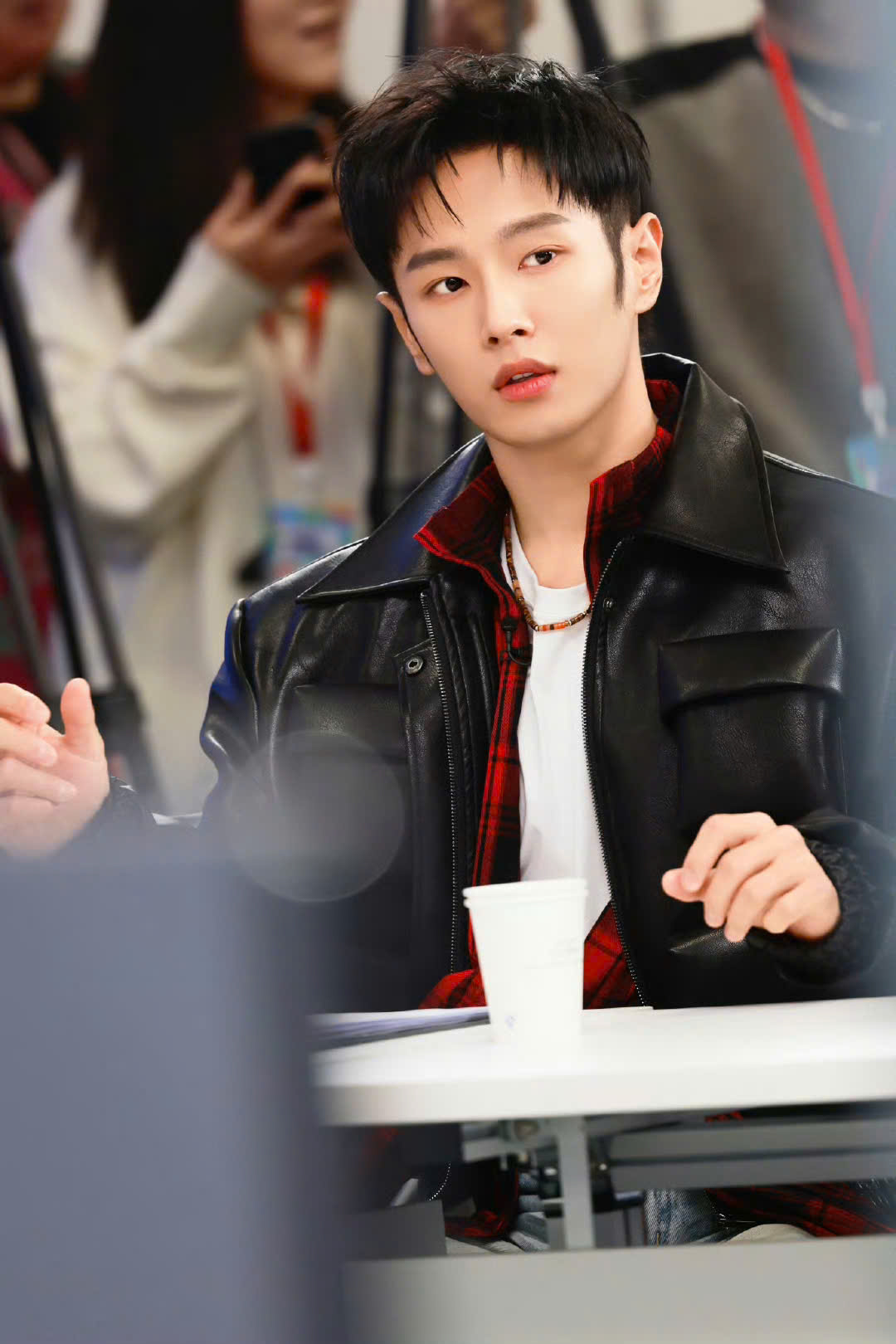 Nam ca sĩ đình đám bị tình cũ