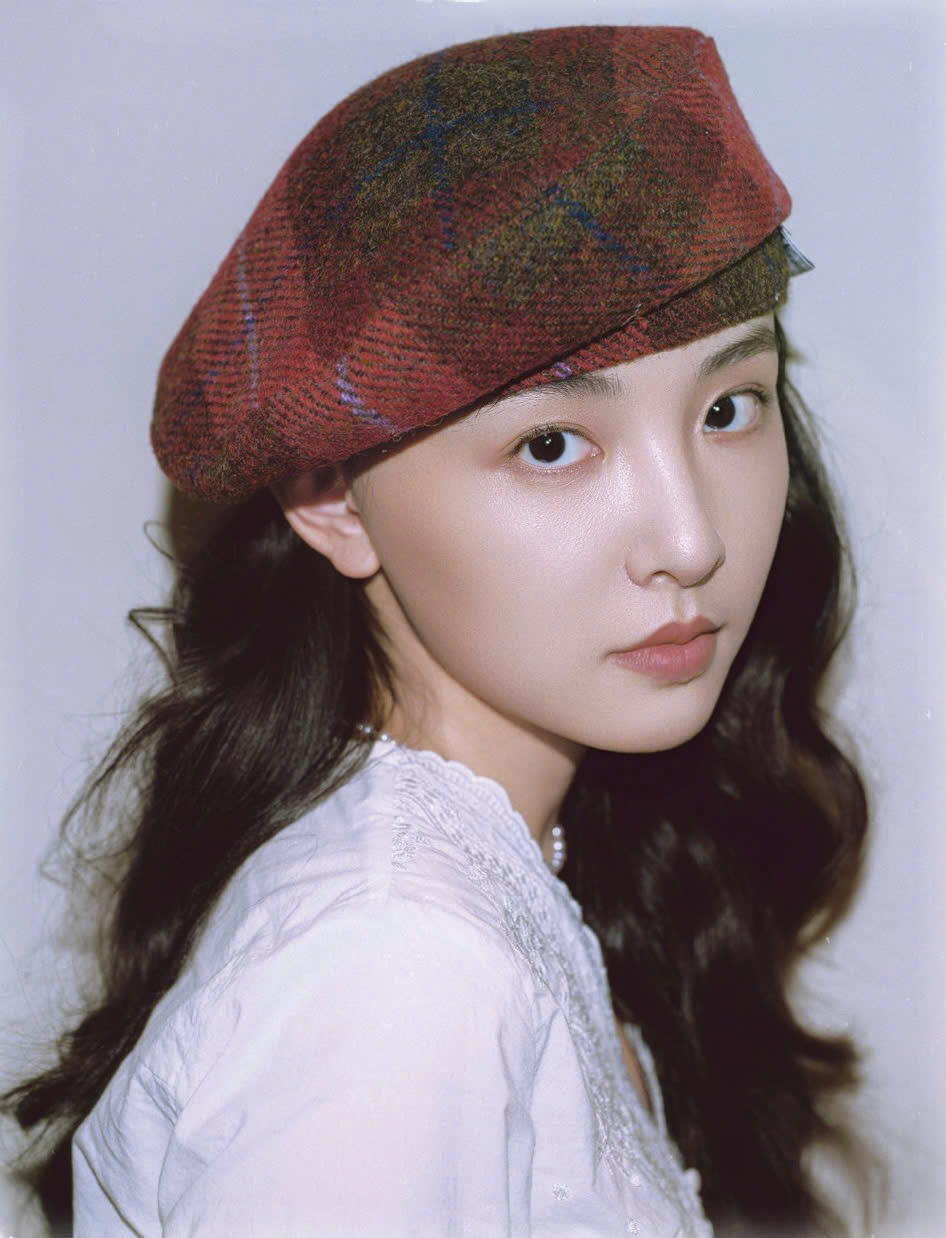 Chuyện tồi tệ gì đã xảy ra với ngọc nữ hạng A yêu lầm trai đểu bị cả showbiz cạch mặt?- Ảnh 1.