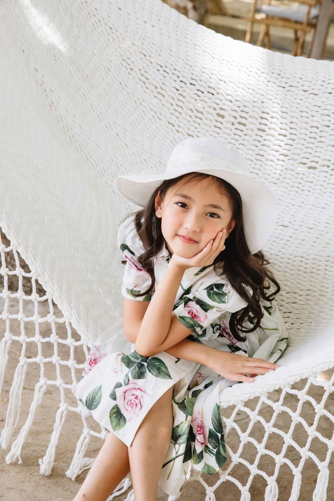 Tiểu thư nổi tiếng của Vbiz: Được ví như Hoa hậu nhí, gia đình thuộc dòng dõi quý tộc- Ảnh 6.