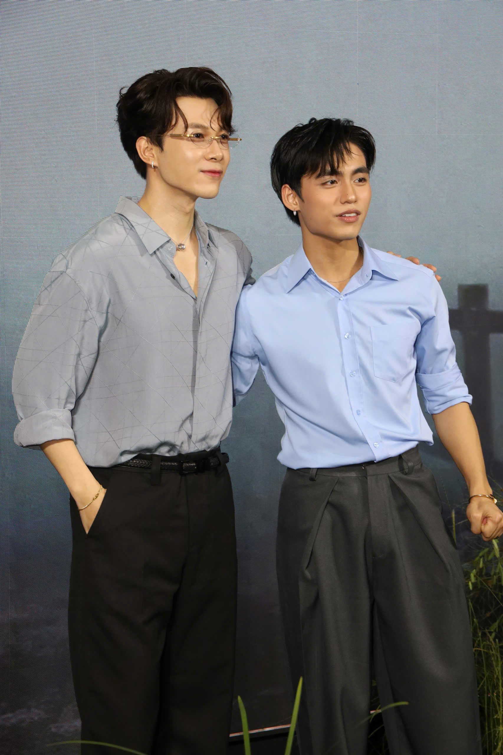 Sao nam Vbiz gây sốt bởi bàn tay tinh tế, nhìn phản ứng của Hòa Minzy là đủ hiểu- Ảnh 8.