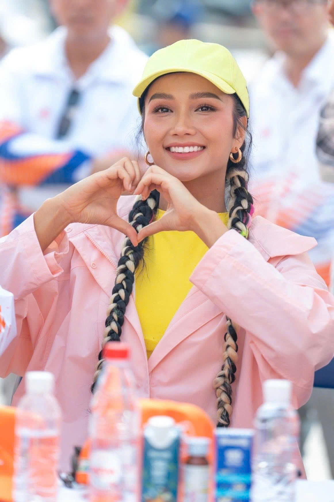 Hoa hậu Việt nay lạ lắm: Né câu hỏi về bầu bí nhưng đăng ảnh tự tố cáo tất cả!- Ảnh 5. Hoa hậu Việt nay lạ lắm: Né câu hỏi về bầu bí nhưng đăng ảnh tự tố cáo tất cả!- Ảnh 5.