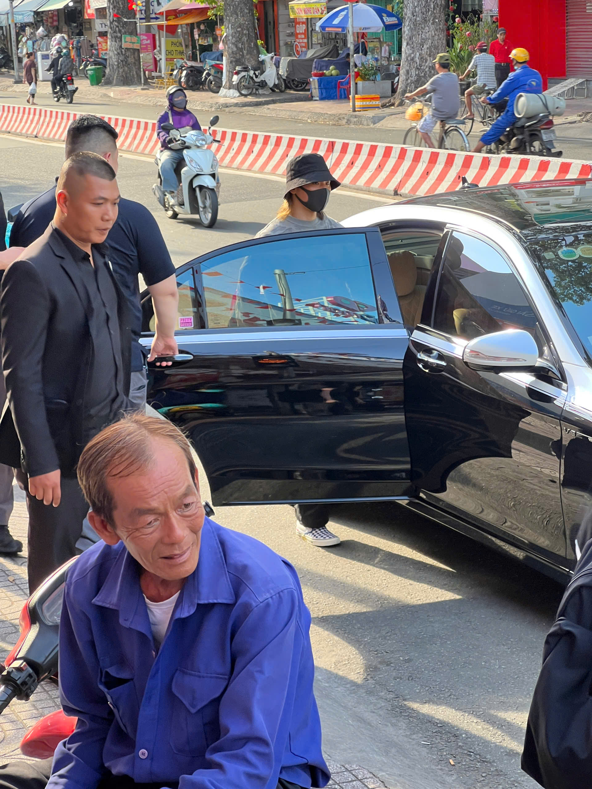 Thành viên BIGBANG vừa tới Việt Nam liền làm 1 việc không ai ngờ tới!- Ảnh 4.