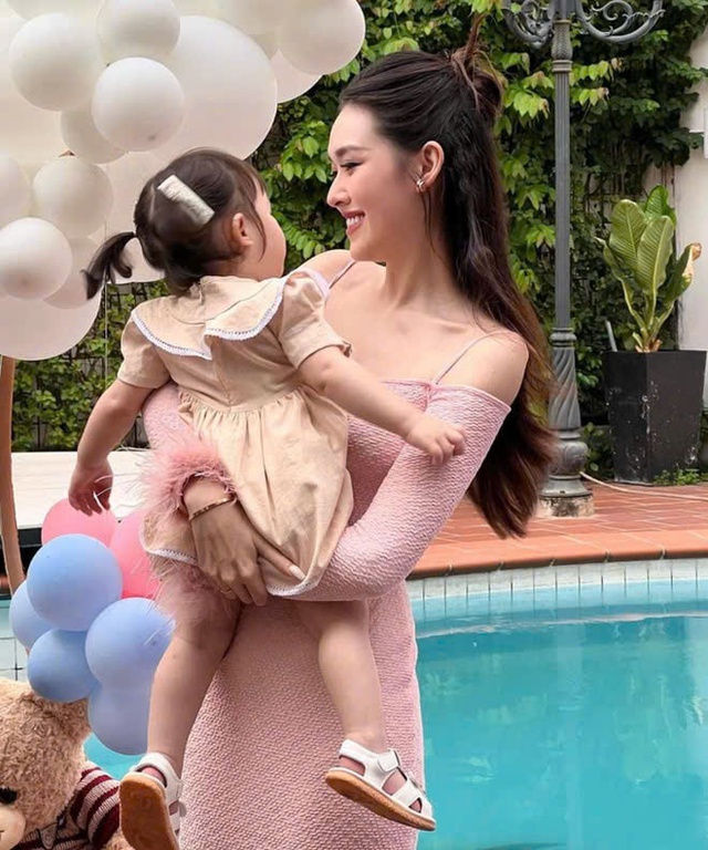 Á hậu Việt kết hôn năm 20 tuổi, 2 điều tới nay vẫn bí ẩn- Ảnh 5.