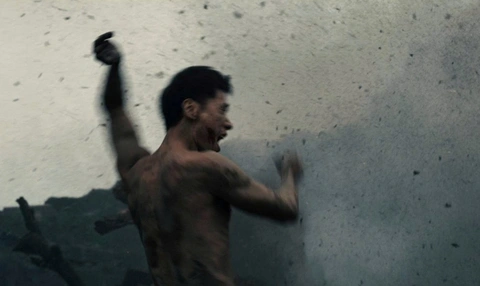 6 chi tiết khác xa nguyên tác của Mưa Đỏ: Tiếc đứt ruột cái kết của anh Tạ, riêng cảnh cuối đổi quá phí- Ảnh 3.