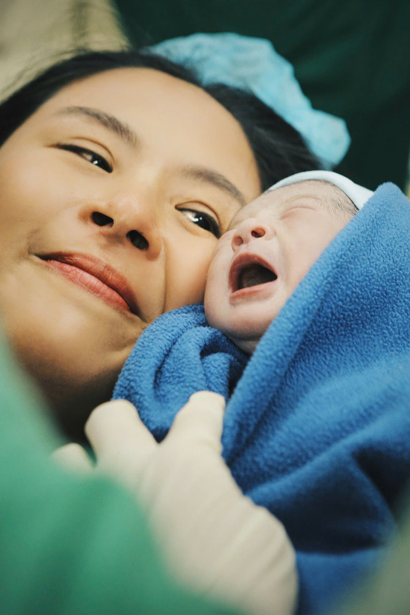 Hoa hậu Ngọc Hân gặp hiện tượng hiếm khi sinh con, xảy ra ở 1/80.000 ca sinh- Ảnh 1.