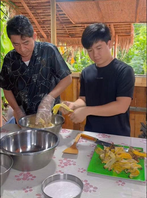 Huỳnh Anh Tuấn sau đột quỵ tim, não- Ảnh 1.