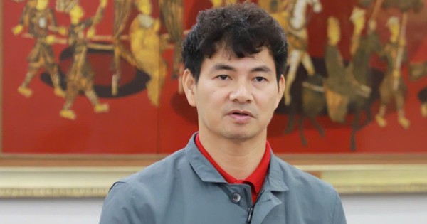 NSND Xuân Bắc: "Ai cũng có thể làm đạo diễn, diễn viên, biên tập viên trên mạng" z7143251393438 f719157a6f17ced1570fcd943e9db311 3173 1761135920999 1761135921281562733335 30 0 715 1308 crop 1761136301254859042260jpg