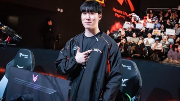 HLE Zeka nối dài thành tích “vua ván 5”, xứng đáng vào nhóm “ngũ hoàng LCK” zeka bo5 3jpg