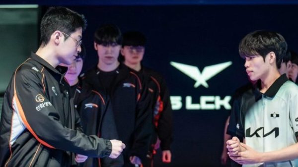 Zeus thừa nhận thua kèo Siwoo, tiết lộ một chi tiết thú vị về skin T1 Gnar zeus siwoo 2025jpg