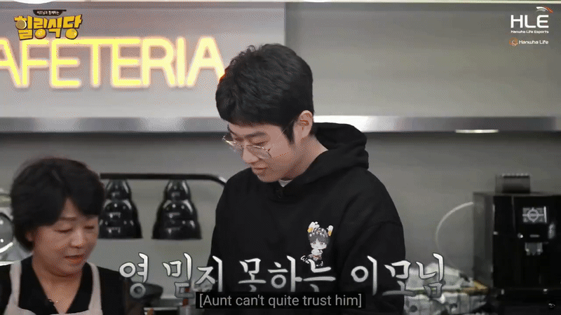 Zeus hé lộ Zeus hé lộ