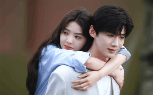 10 cặp đôi đẹp nhất Trung Quốc 2025: Triệu Lộ Tư - Trần Vỹ Đình xếp thứ 7, hạng 1 trời sinh để yêu nhau