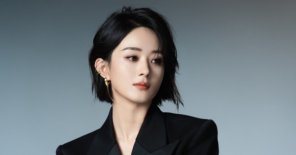 Tình cảnh không thể tồi tệ hơn của Triệu Lệ Dĩnh zhao liying announced as the global brand ambassador for v0 o2a8wtx4fycf1 17610300743731775355335 0 0 1047 2000 crop 17610300878331615266055jpg