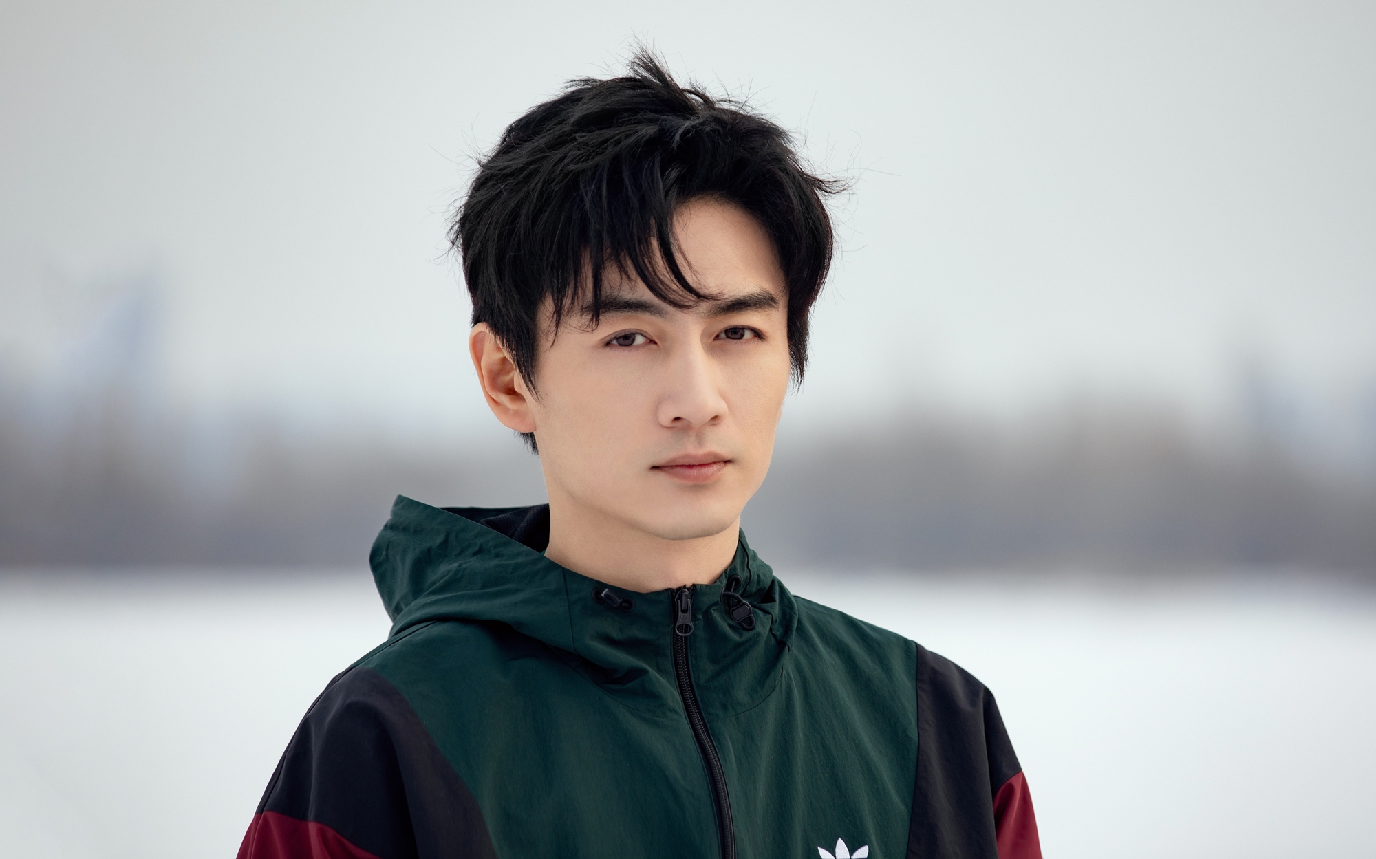 MXH náo loạn vì Triệu Lệ Dĩnh tái hợp tình cũ, nhà trai bị ghét vì