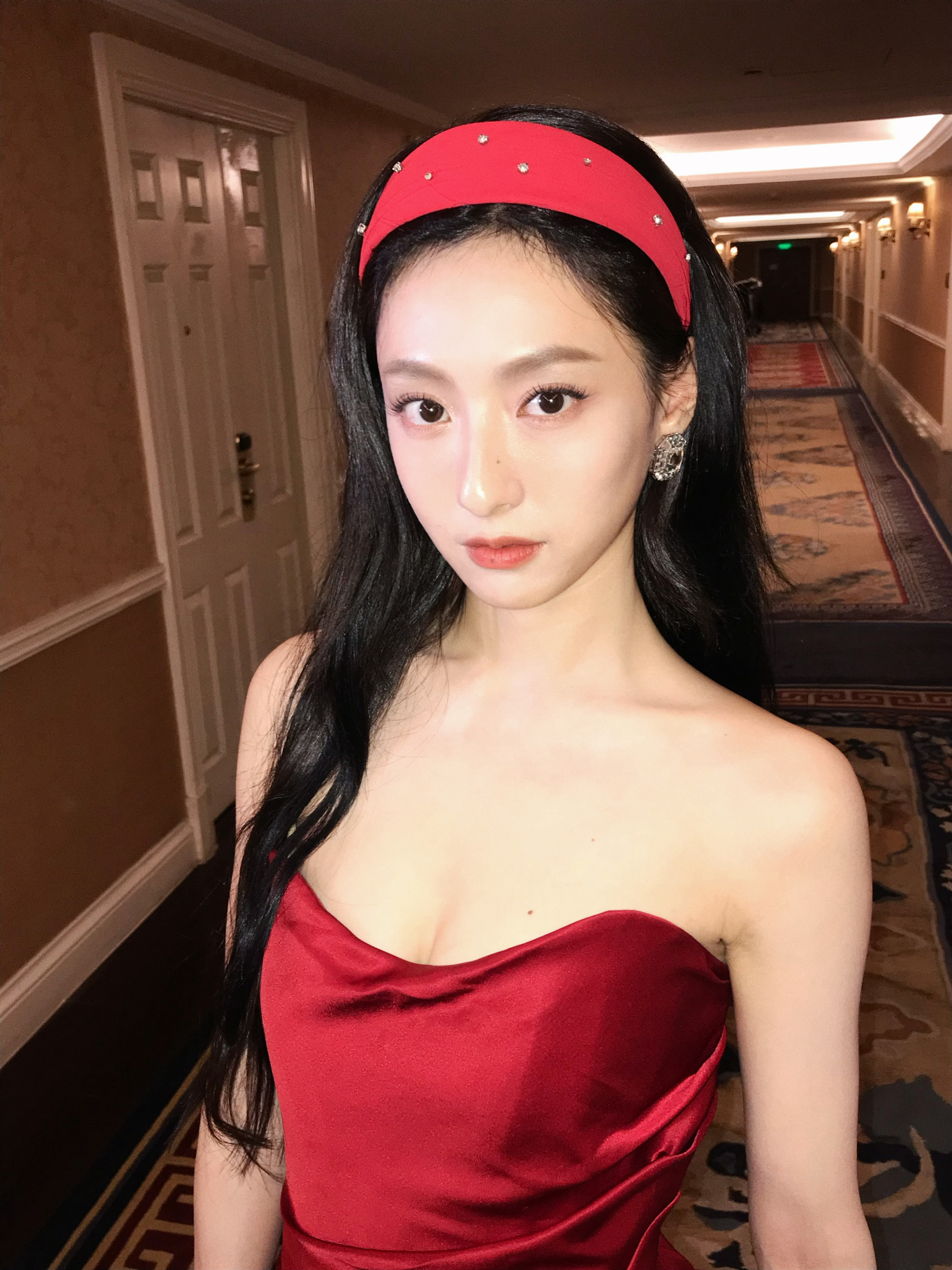 Mỹ nhân 10X hot nhất nước bị