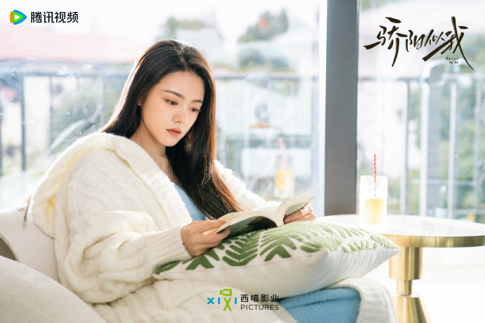 Thẩm mỹ của phim Trung Quốc này rửa mắt cực mạnh: Nam chính điển trai ngời ngời, nữ chính đẹp out trình nguyên tác- Ảnh 3. Thẩm mỹ của phim Trung Quốc này rửa mắt cực mạnh: Nam chính điển trai ngời ngời, nữ chính đẹp out trình nguyên tác- Ảnh 3.