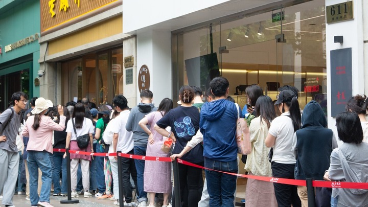 Khủng hoảng sàn giao dịch vàng Trung Quốc: Rút 2 triệu đồng phải chờ 82 năm- Ảnh 2.