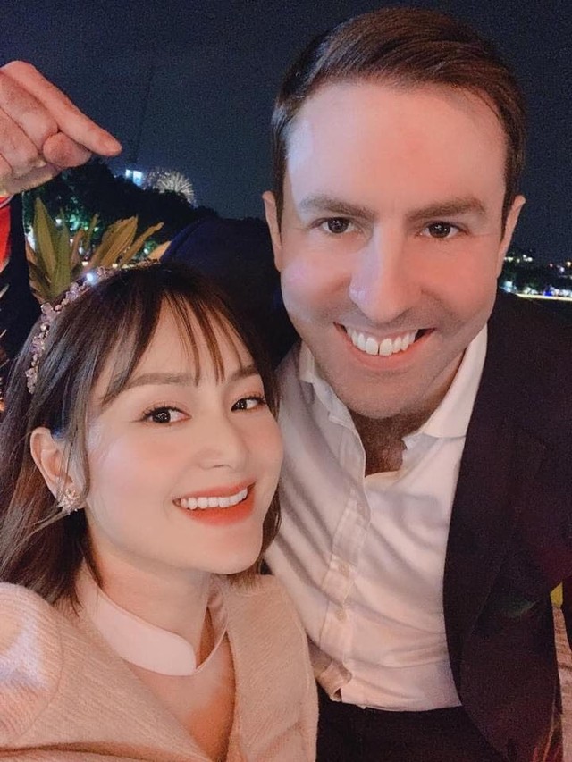 Lan Phương bị viêm phổi- Ảnh 5. Lan Phương bị viêm phổi- Ảnh 5.