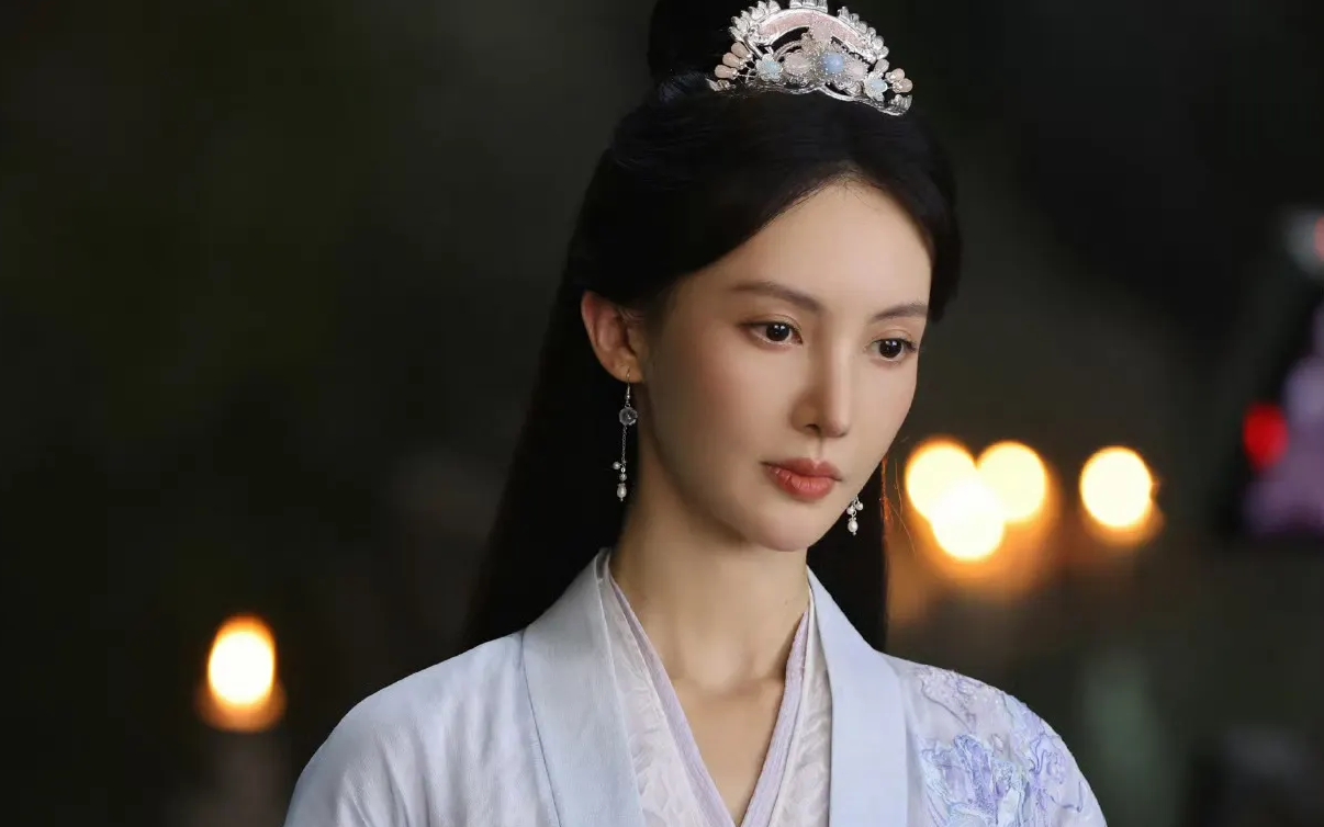 Cần loại bỏ mỹ nhân này khỏi showbiz ngay lập tức: Gây tai nạn, lừa bảo hiểm, nhân cách kém còn diễn siêu dở- Ảnh 6. Cần loại bỏ mỹ nhân này khỏi showbiz ngay lập tức: Gây tai nạn, lừa bảo hiểm, nhân cách kém còn diễn siêu dở- Ảnh 6.