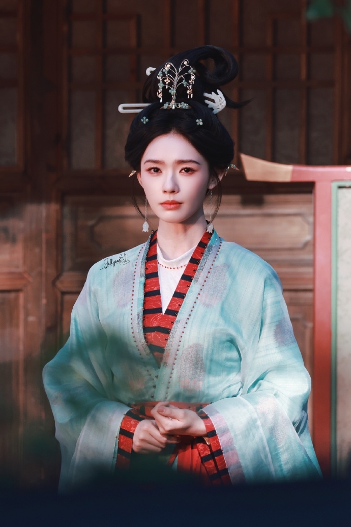 Nữ diễn viên phim giờ vàng phải uống thuốc trợ tim vì bị đày đọa 10 ngày liên tục, đọc tin mà xót xa- Ảnh 2.