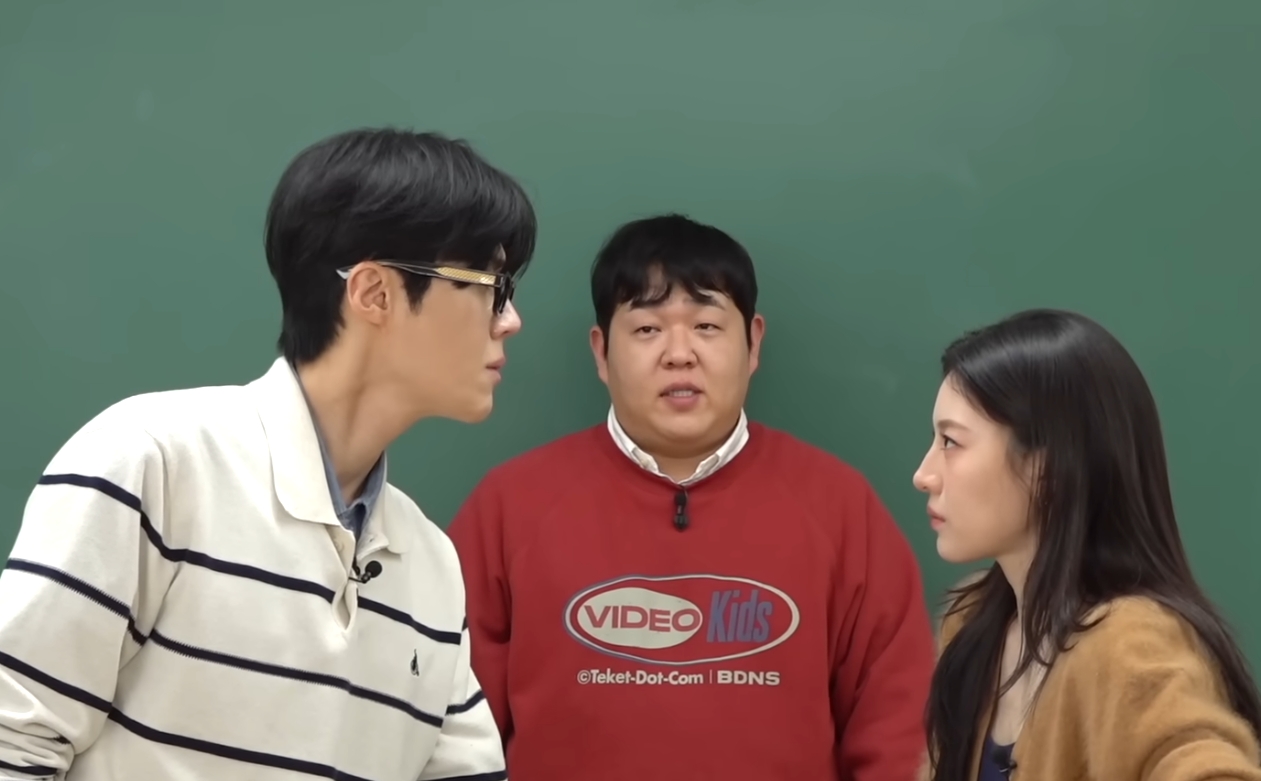 Cặp đôi ngôn tình trên phim yêu thắm thiết, ngoài đời không nhìn mặt nhau: Túm áo gây lộn trước cả trăm nghìn người- Ảnh 2.