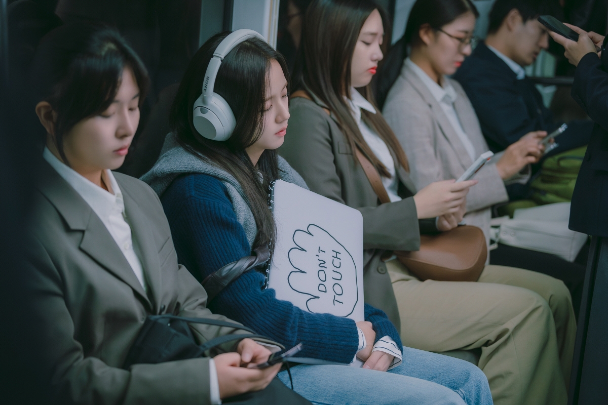 Phim Hàn đạt 30 triệu lượt xem sau 24 giờ: Nữ chính xinh đẹp, gây sốt tại châu Á- Ảnh 5.