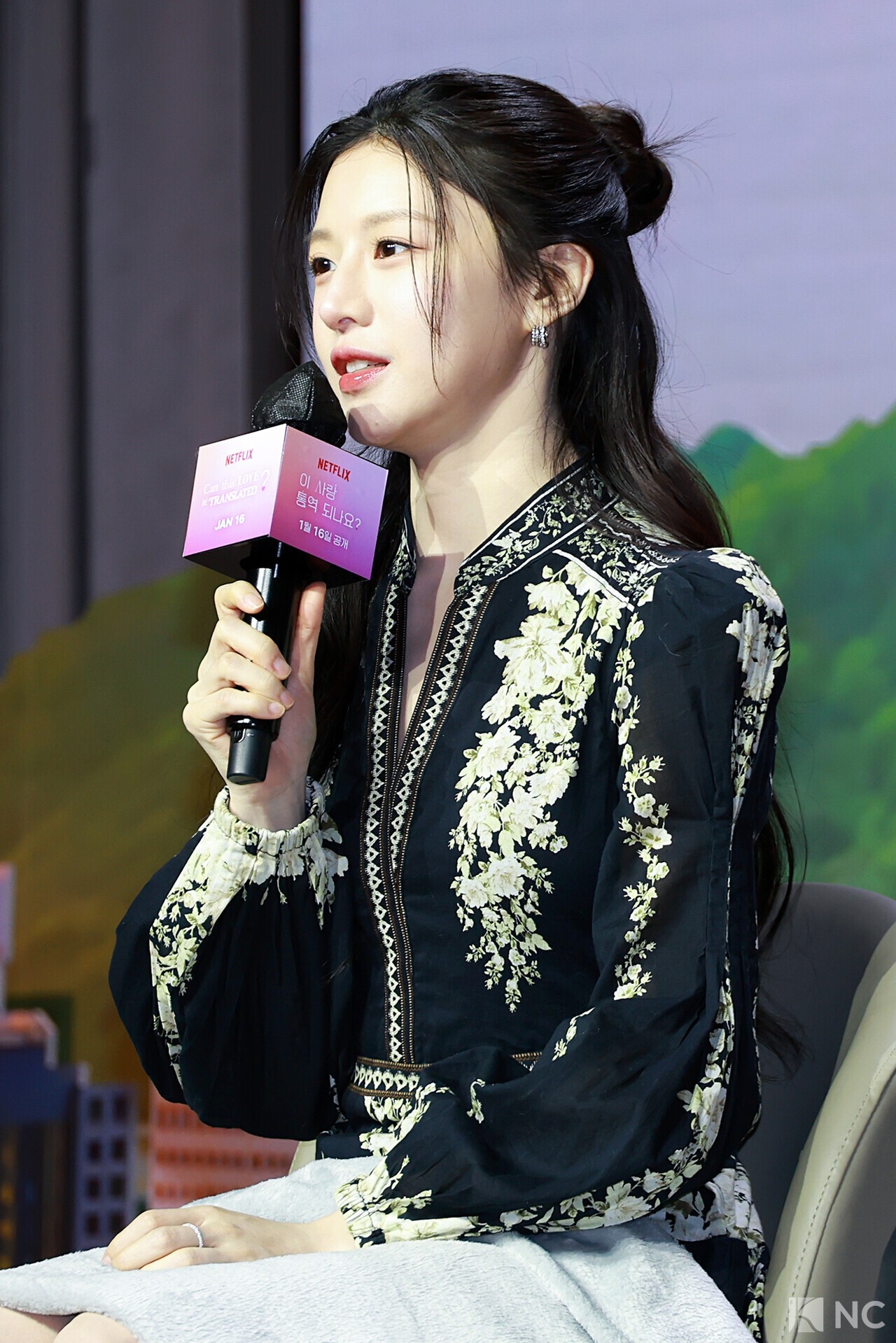 Ngắm mỹ nhân có khuôn mặt kim cương, ta nói nó đã: Đẹp sang vô cùng tận, không phải nắng sao cứ chói chang- Ảnh 9.