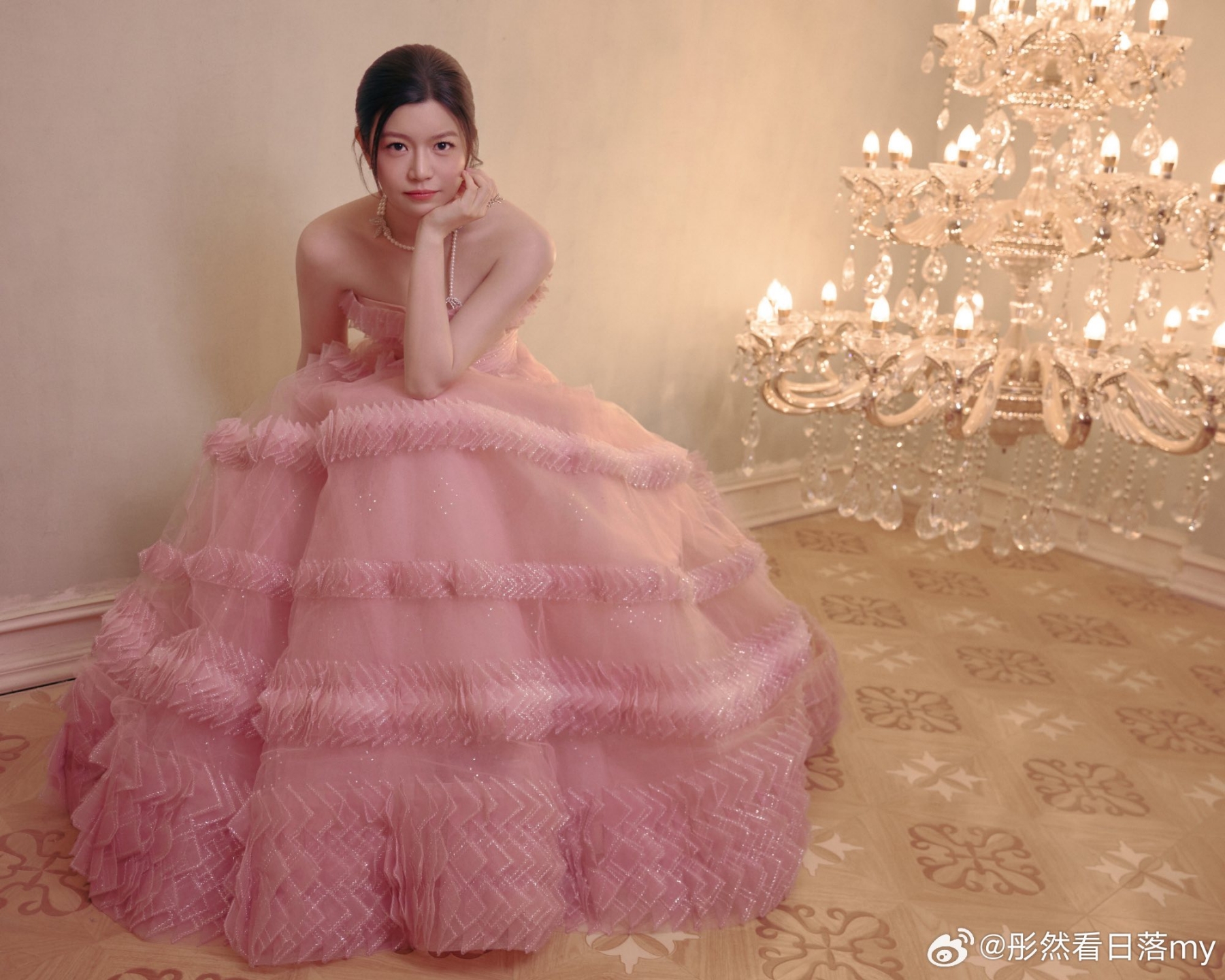 Có mỹ nhân 42 tuổi nào mơn mởn như quả đào mật thế này không: Đẹp không tả nổi, nhìn tưởng đâu thiếu nữ- Ảnh 6.