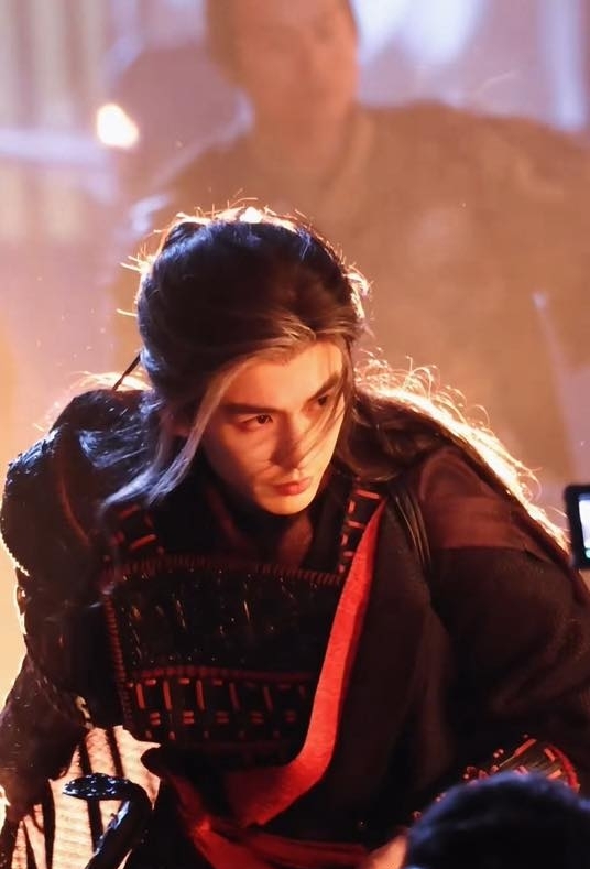 Chúa tể tóc muối tiêu đang xâm chiếm MXH: Nghĩ thật kỹ trước khi xem, phát điên ra đấy không chịu trách nhiệm- Ảnh 2.