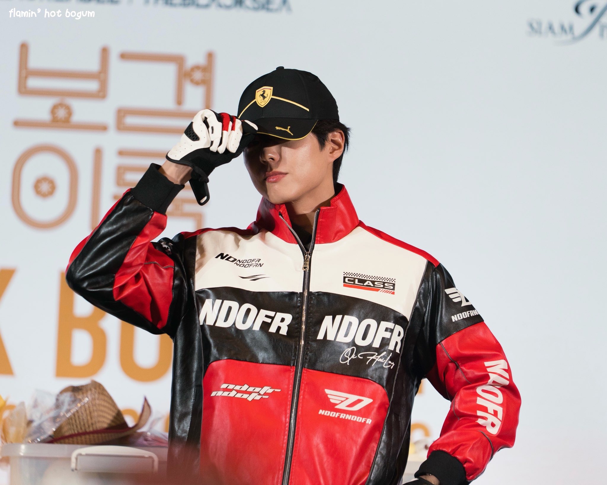 Khi cuộc đời cho Park Bo Gum quả bưởi- Ảnh 8.