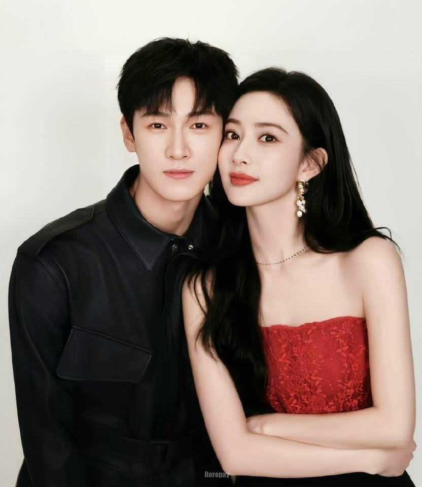 MXH nổ tung vì cặp đôi ngôn tình tái hợp lần 4: Rời nhau mấy tí lại dính vào, trời sinh visual cực phẩm cả đôi- Ảnh 1.