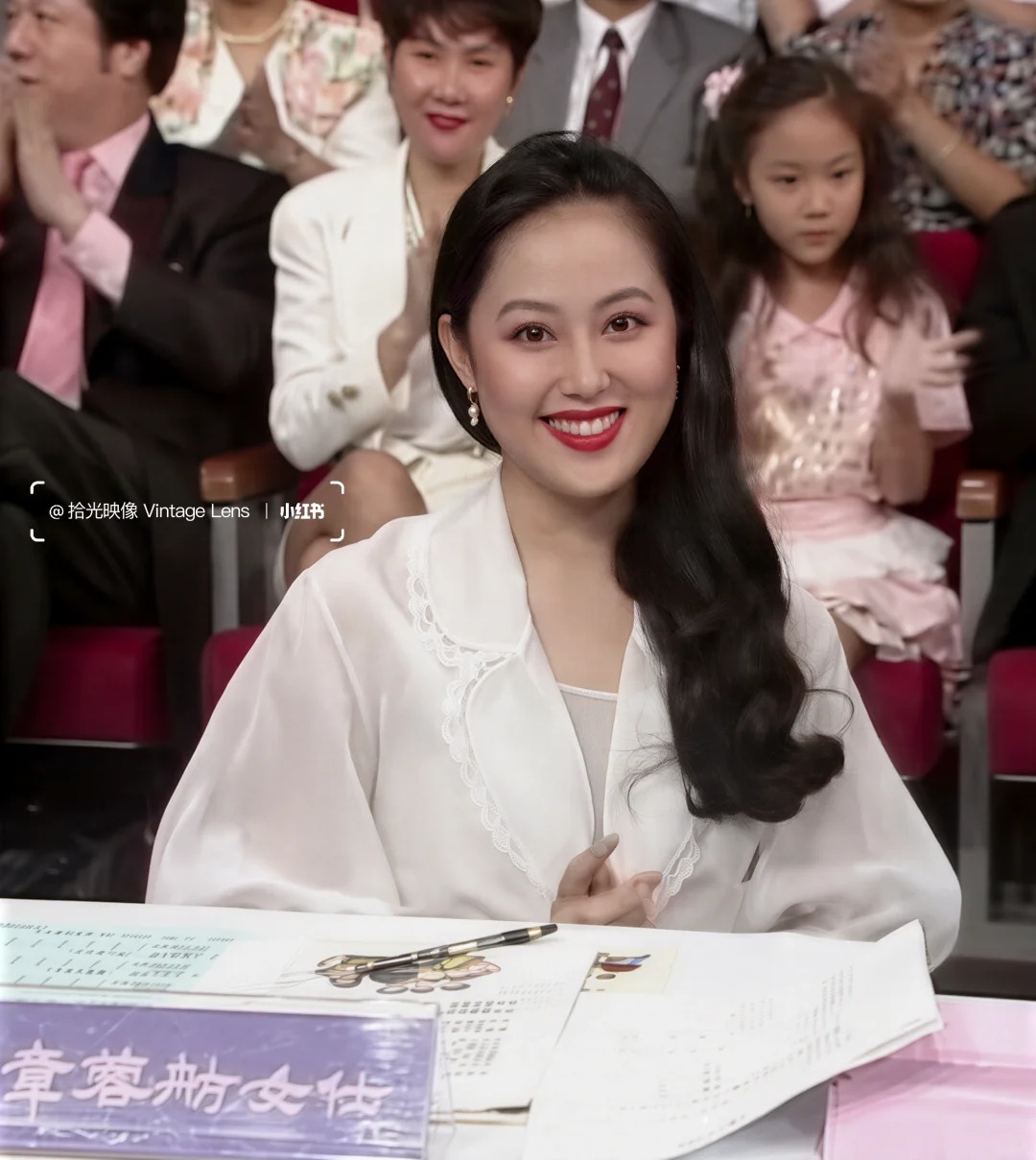 Mỹ nhân khiến 2 đại gia phá sản: Tiêu vặt 100 triệu mỗi tháng, đồ không mặc lại lần 2, thẻ phải không hạn mức!- Ảnh 4.