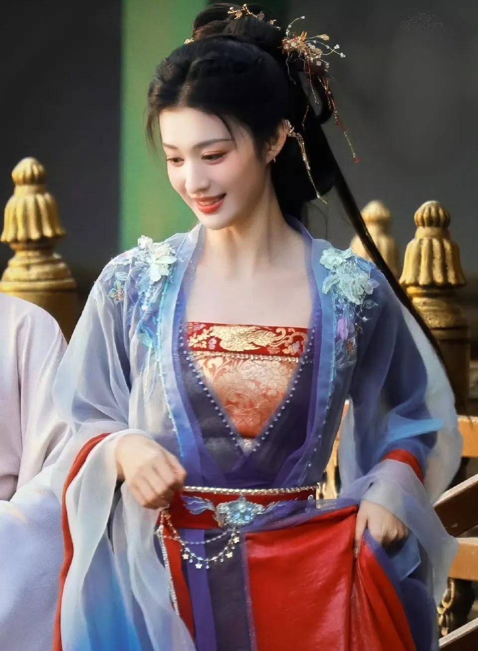 "Tiểu Lưu Diệc Phi" hút hồn khán giả bởi vẻ đẹp vừa thuần khiết vừa quyến rũ 10 1752128627 51 width960height1306 1770869707720 1770869707881112846704