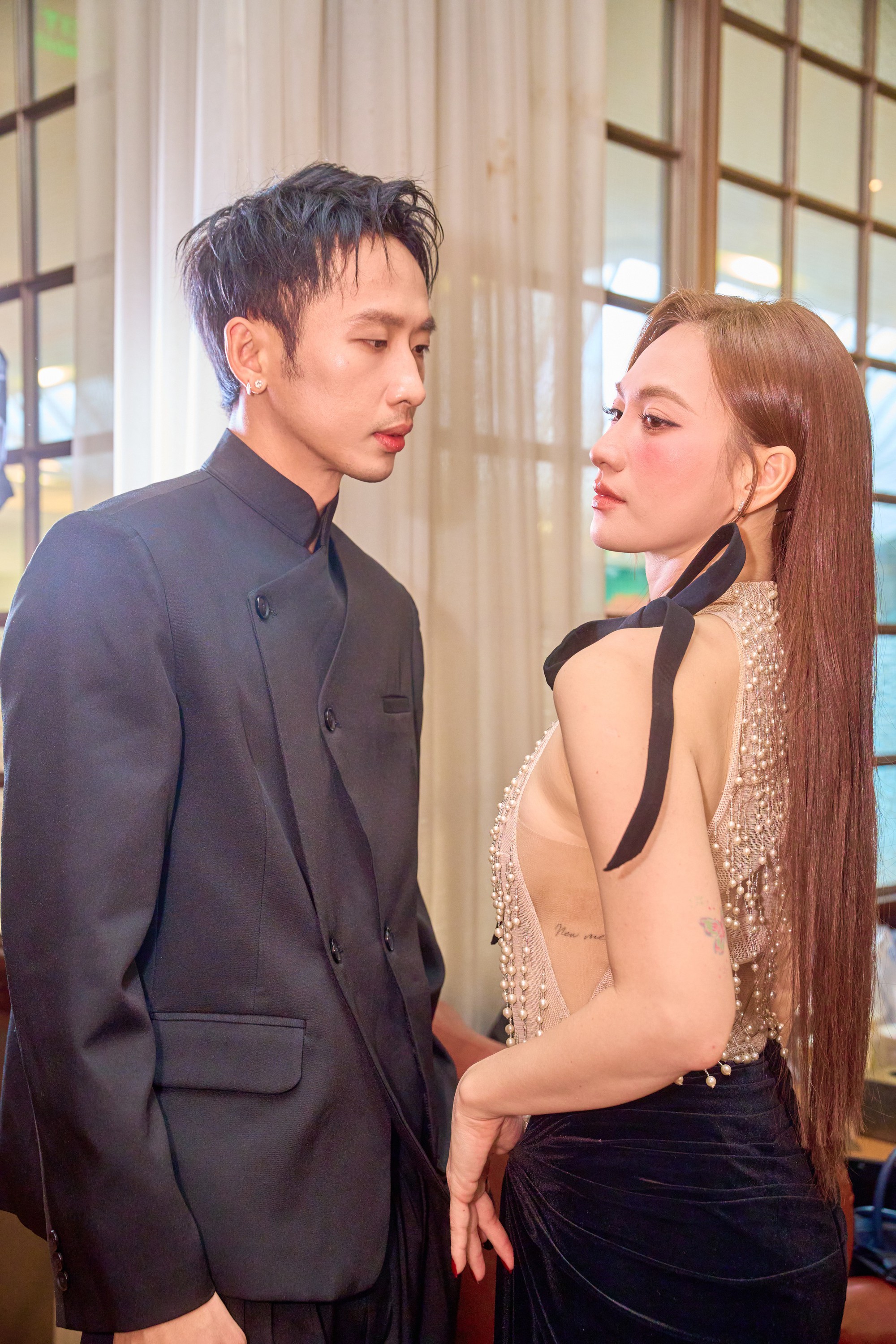 Không hổ danh là mỹ nhân mặt mộc đẹp nhất nhì Việt Nam, nhan sắc thế này thì ai mà chẳng mê đắm- Ảnh 1.