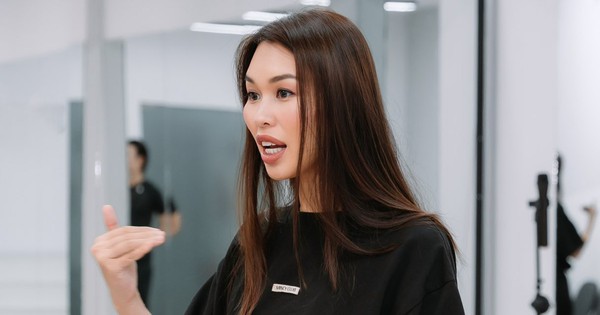 Siêu mẫu Hà Anh lên tiếng vụ bị réo tên vào bài tố "quỵt" tiền trợ lý 10166935567005620675399033251497294n 17669320390281487018412 1766939172127222934566 1766969437120 1766969437769582189079 496 141 1136 1366 crop 1766969535159863655569jpg