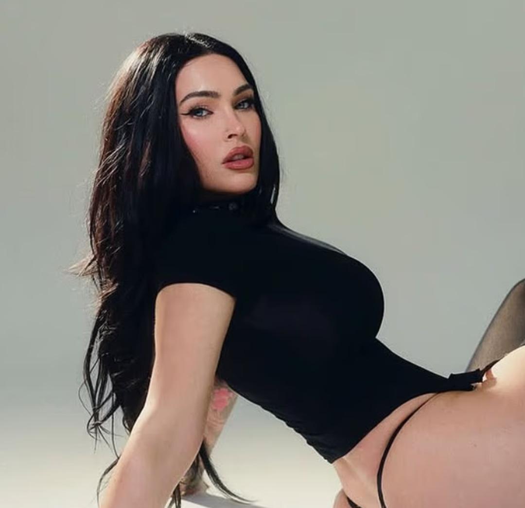 Megan Fox tái xuất Instagram, khoe đường cong cực quyến rũ gây bão MXH- Ảnh 3. Megan Fox tái xuất Instagram, khoe đường cong cực quyến rũ gây bão MXH- Ảnh 3.