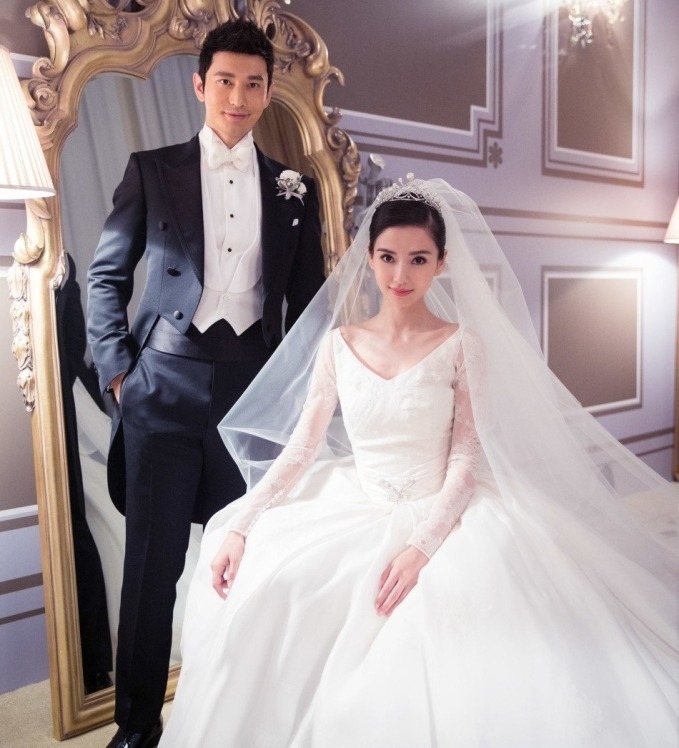 Angelababy thất nghiệp vẫn vung tiền
